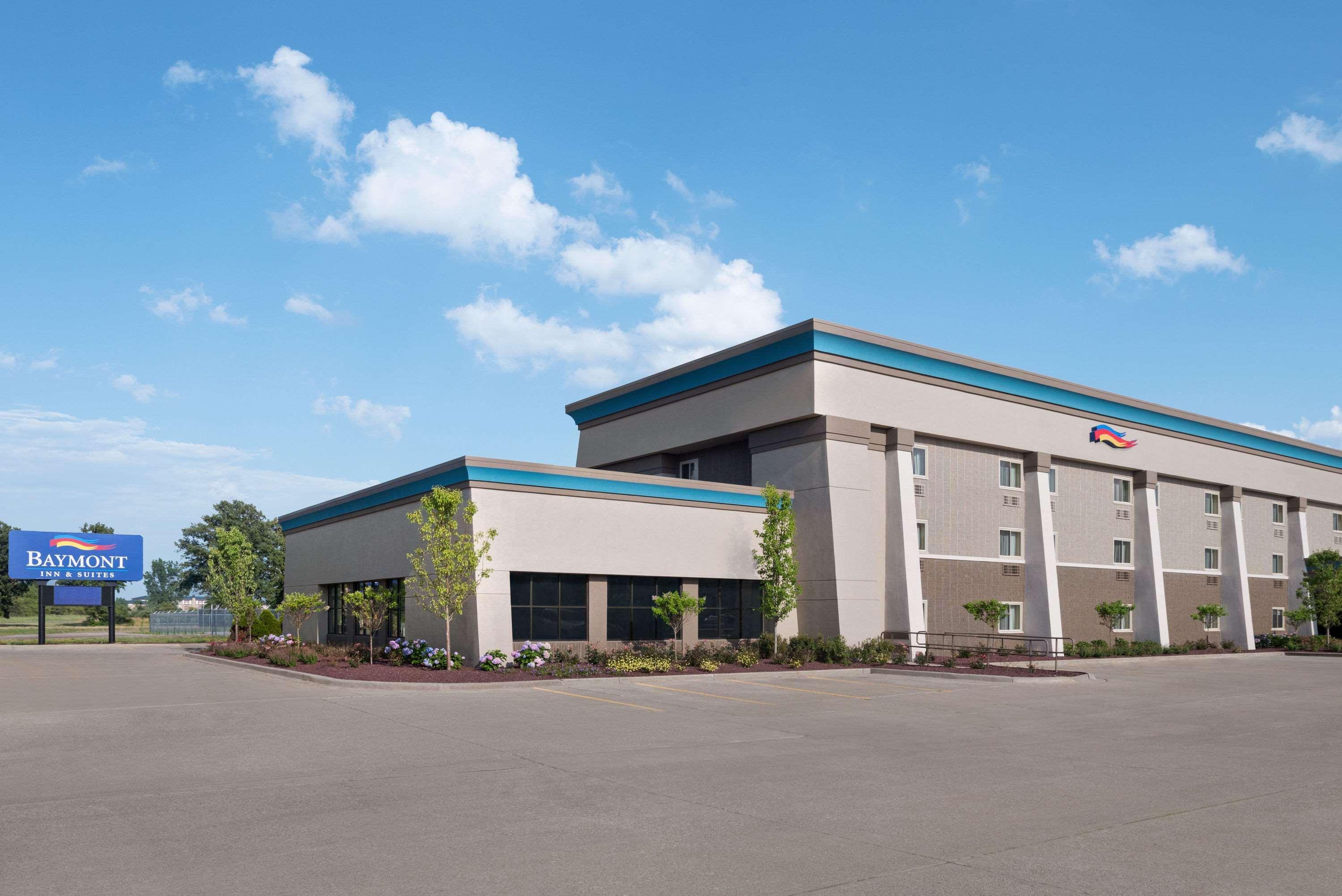 Baymont By Wyndham Mt. Pleasant Mount Pleasant Exterior foto